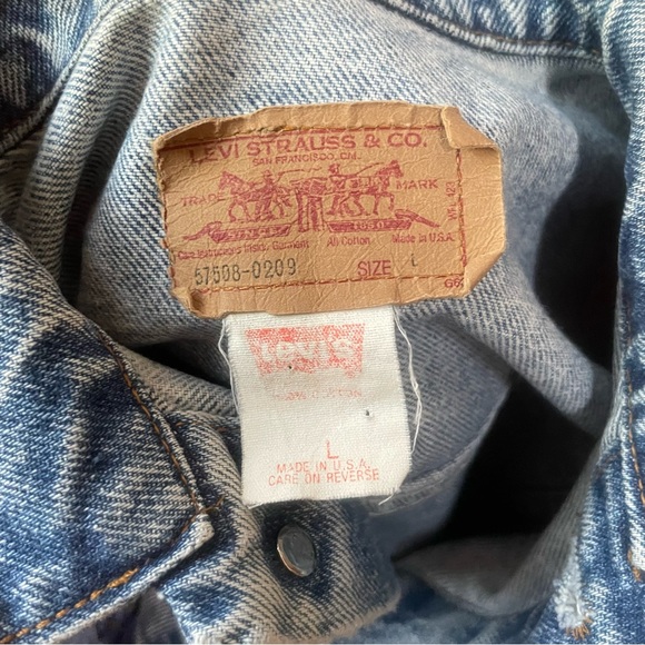 Vintage Levi’s Denim Trucker jacket made in the USA blue denim blue Jean 70s 80s - Picture 13 of 13
